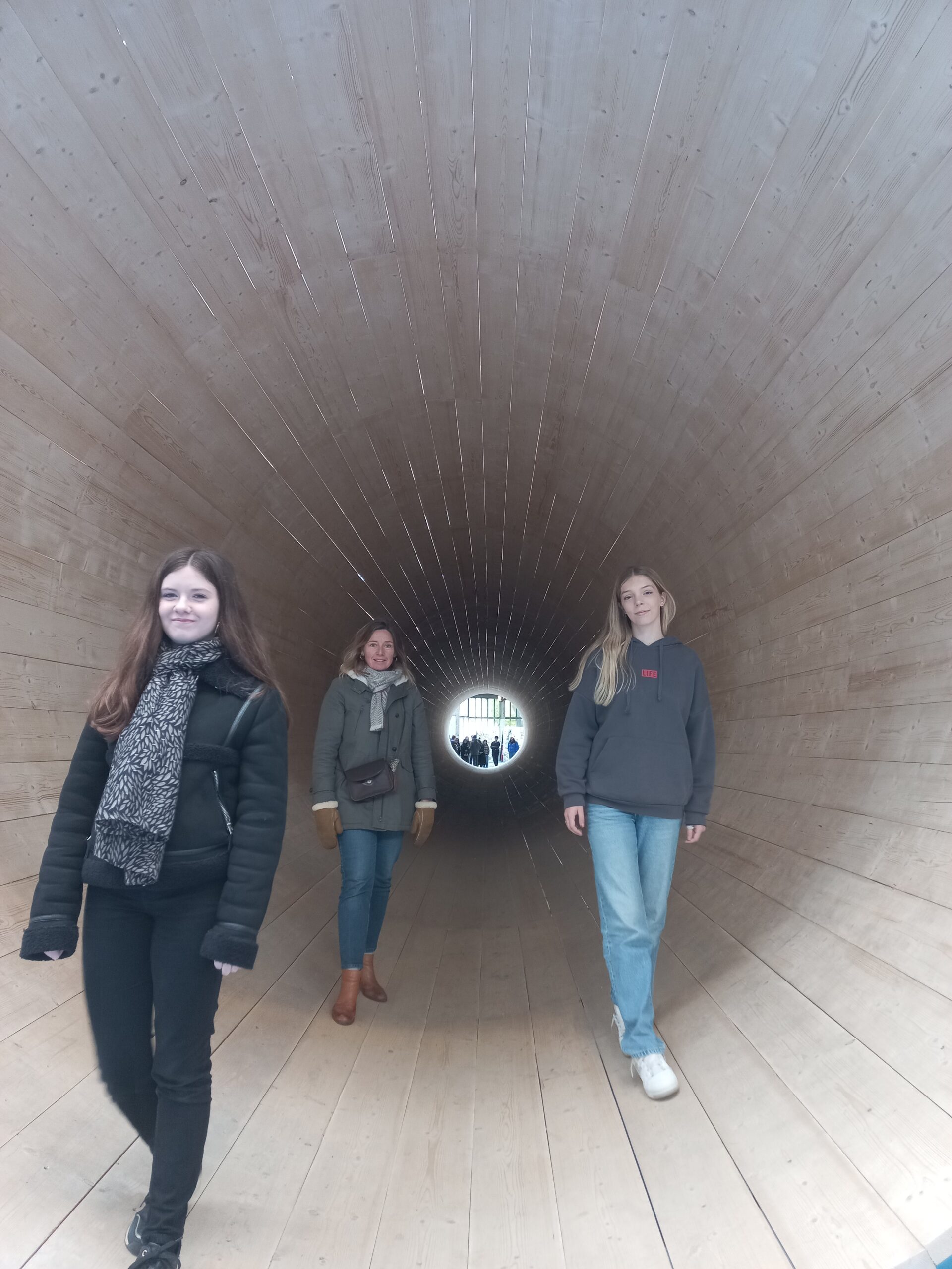 Des lycéens à la Biennale d’Art Contemporain