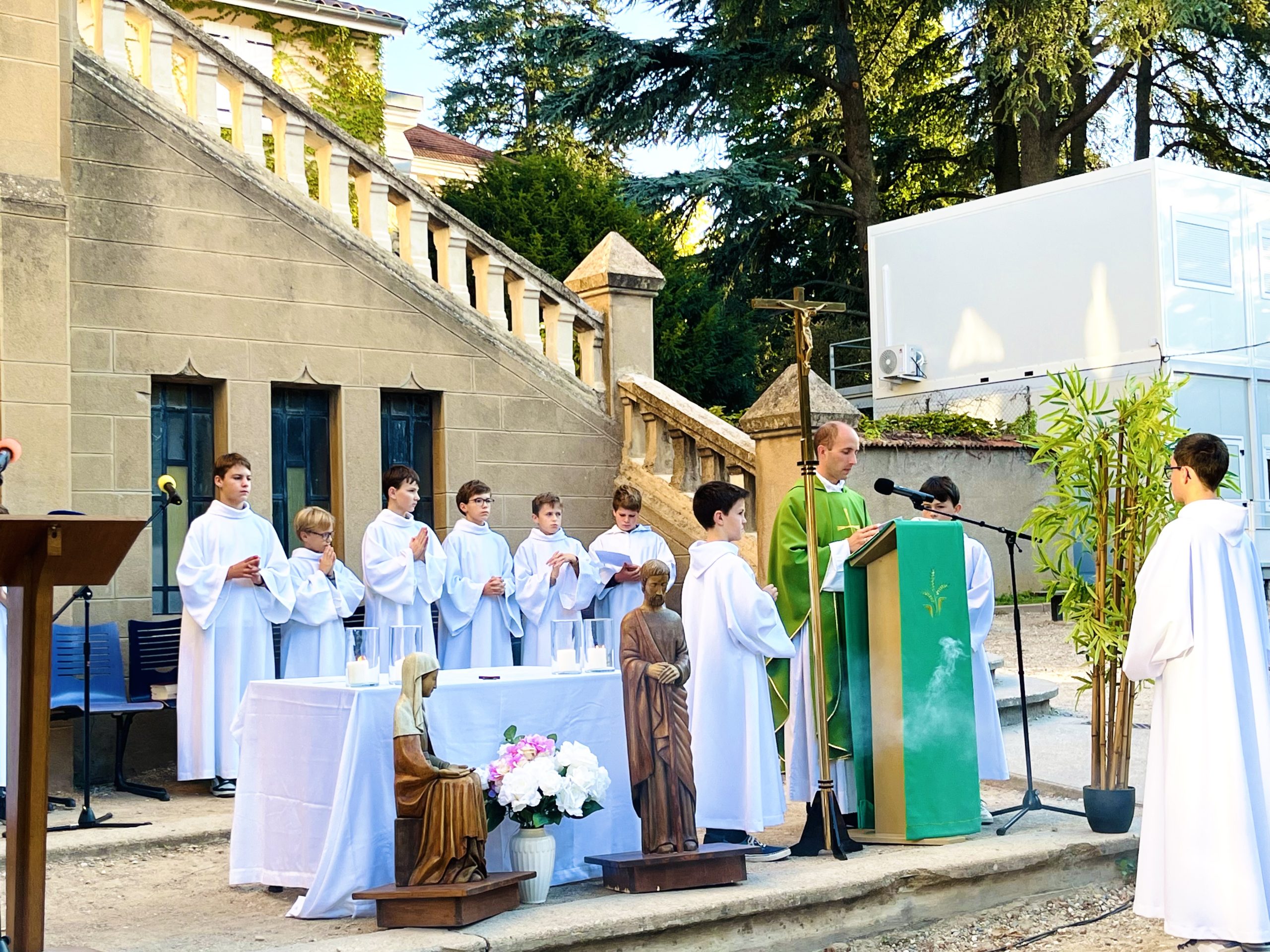 Messe de rentrée de l’Institution